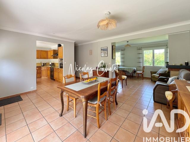 Maison vente à Angers, Saint-léger-des-bois