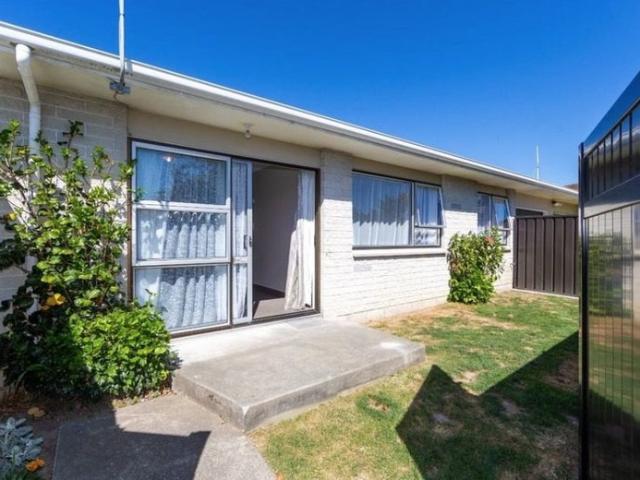 Apartment for rent in Hastings