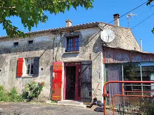Maison vente à Saint-Jean-d'Angély, Saint-mandé-sur-brédoire