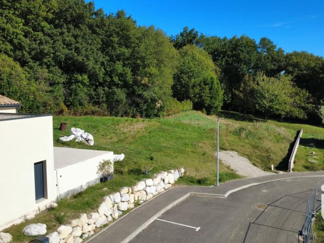Terrain vente à Nyons, Saint-marcel-lès-sauzet