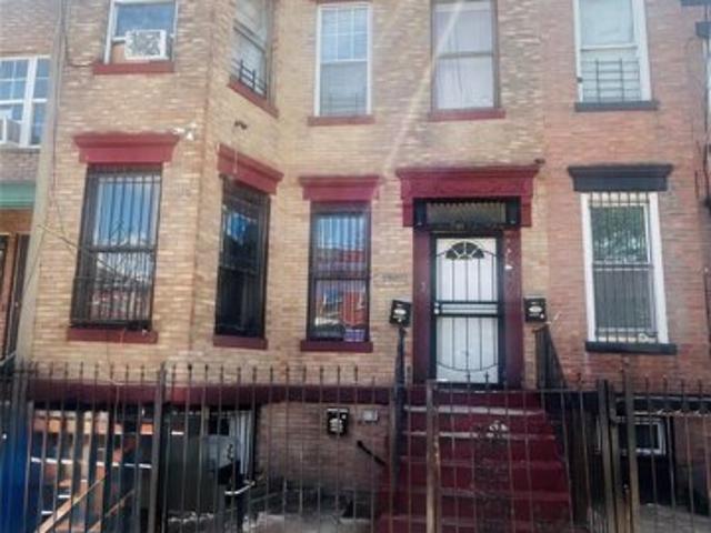 House for sale in Arverne, New York