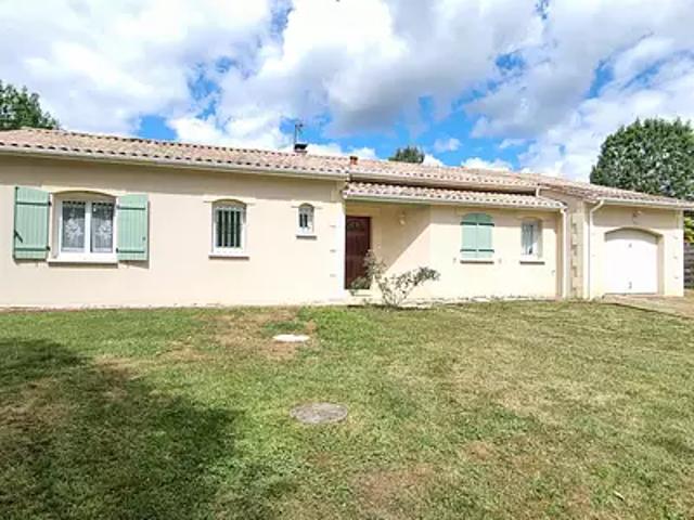 Maison vente à Nontron, Saint-martial-de-valette