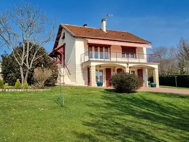 Maison vente à Nontron, Saint-martial-de-valette