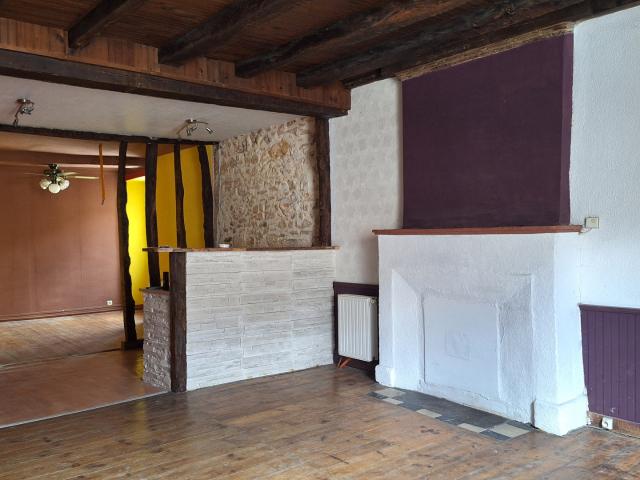 Maison vente à Nontron, Saint-martial-de-valette
