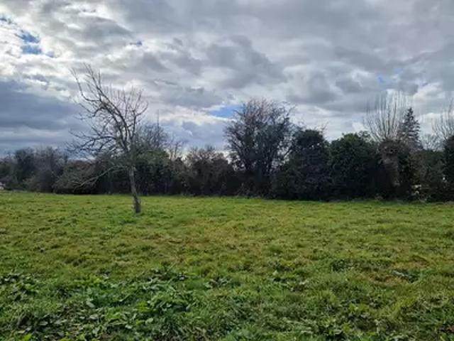 Terrain vente à Lisieux, Normandie