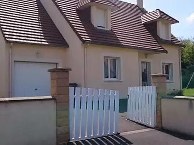 Maison location à Caen, Saint-martin-de-fontenay