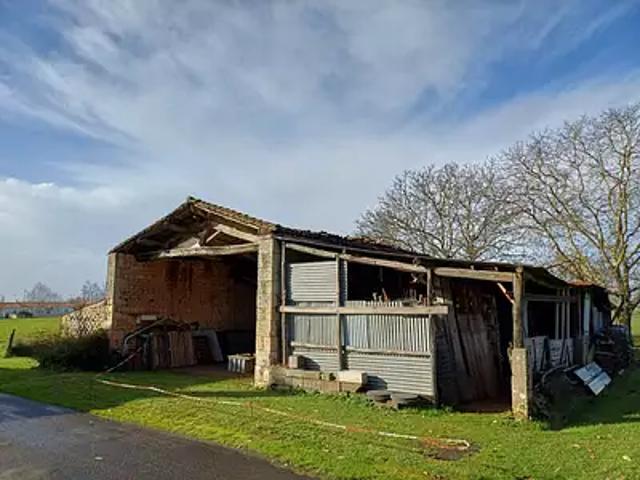 Terrain vente à Fontenay-le-Comte, Saint-martin-de-fraigneau