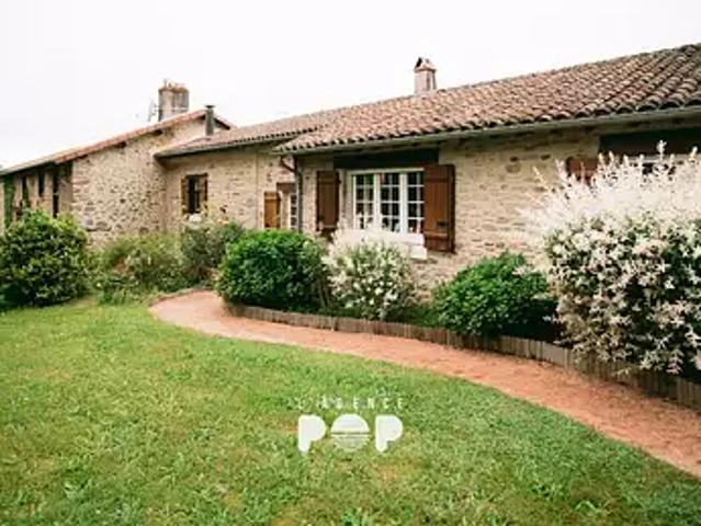 Maison vente à Nontron, Saint-martin-de-fressengeas