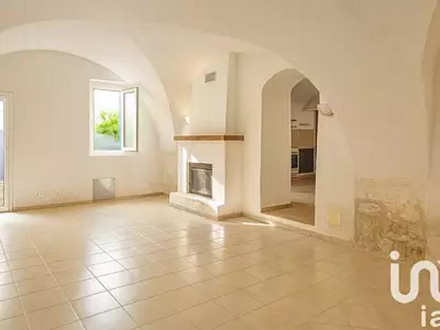 Appartement vente à Apt, Saint-martin-de-la-brasque