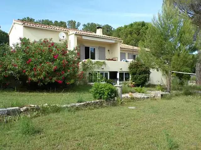 Maison vente à Apt, Saint-martin-de-la-brasque