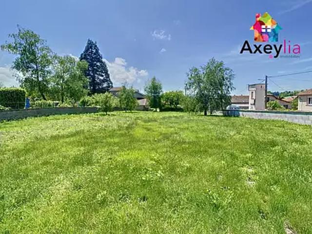Terrain vente à Roanne, Saint-martin-d'estréaux