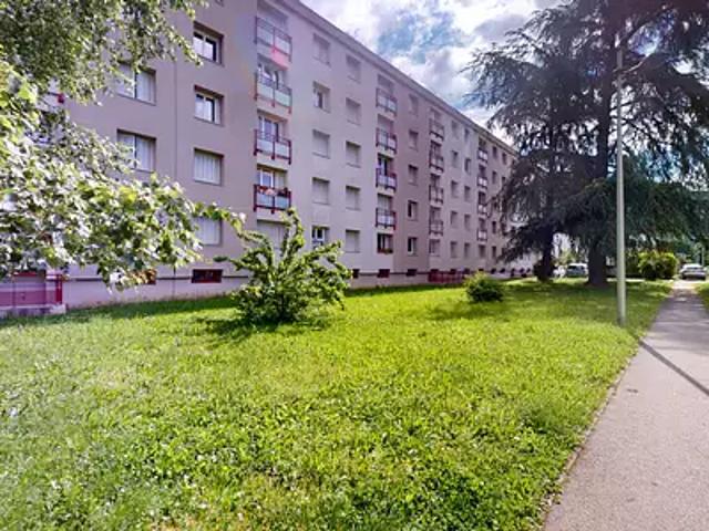Appartement vente à Le Village, Saint-Martin-d'Hères