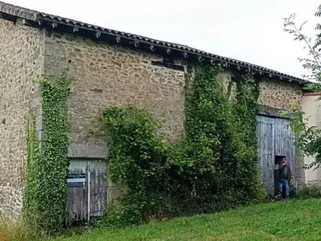 Maison vente à Rochechouart, Saint-mathieu