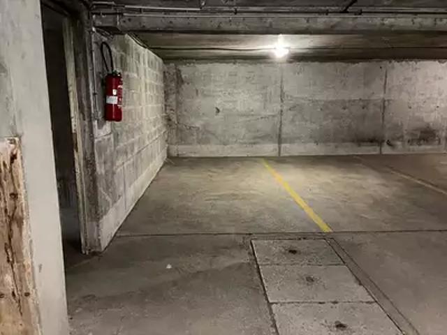 Garage vente à Nogent-sur-Marne, Saint-maur-des-fossés