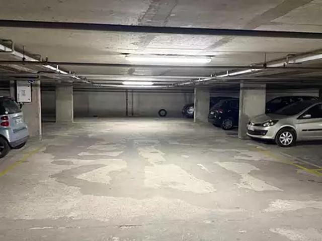 Garage location à Nogent-sur-Marne, Saint-maurice