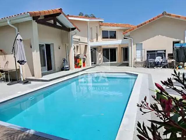 Maison vente à Belley, Saint-maurice-de-gourdans