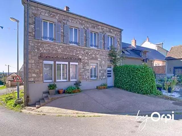 Maison vente à Riom, Saint-maurice-près-pionsat