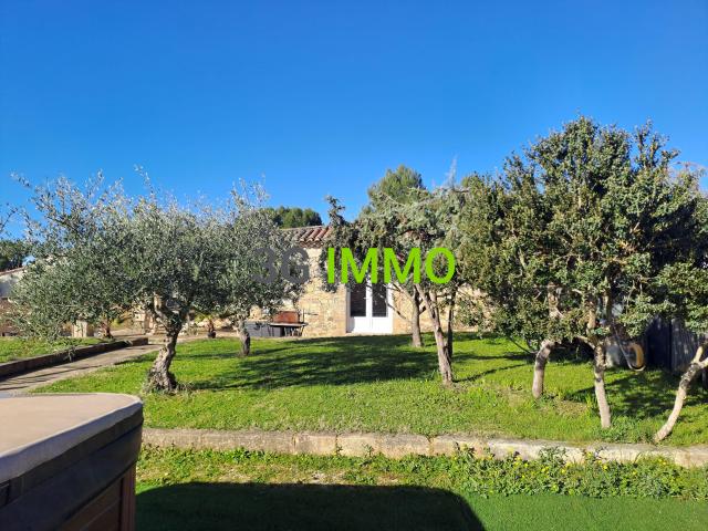 Maison vente à Nîmes, Saint-maximin
