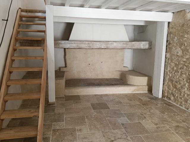 Maison vente à Nîmes, Saint-maximin