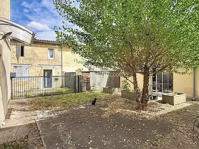 Maison vente à Saint-Médard-de-Guizières, Gironde