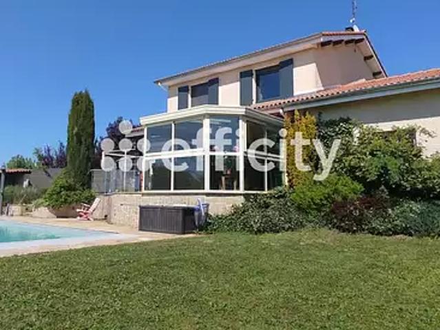 Maison vente à Montbrison, Saint-médard-en-forez