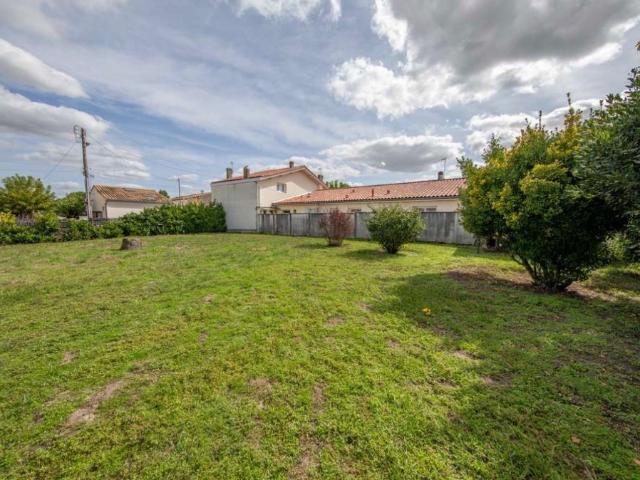 Terrain vente à Bordeaux, Saint-médard-en-jalles