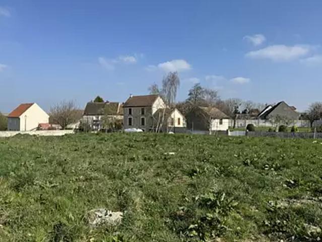 Terrain vente à Saint-mesmes, Vineuil