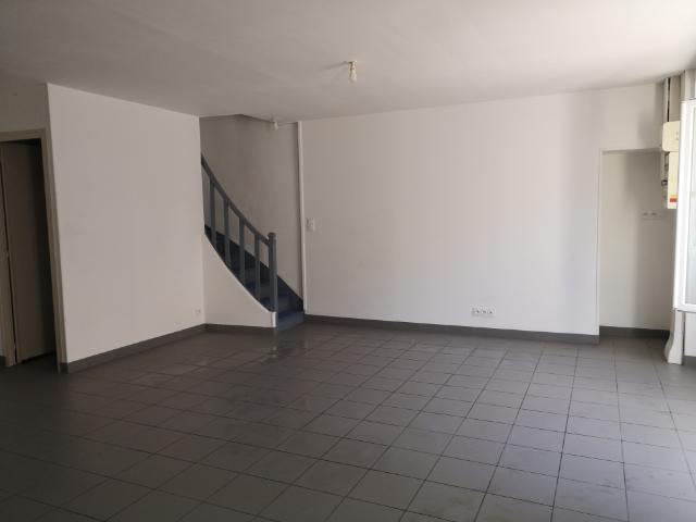 Appartement location à Fontenay-le-Comte, Saint-mesmin