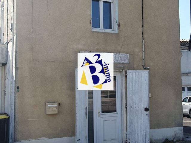 Maison vente à Saint-Michel, Charente
