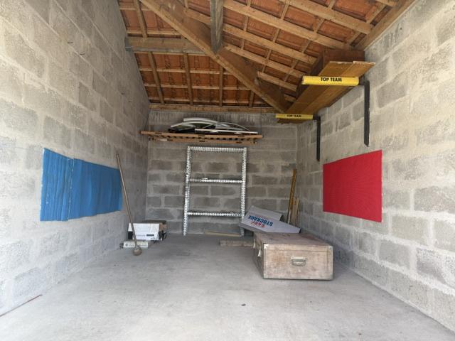 Garage vente à Saint-Nazaire, Saint-michel-chef-chef