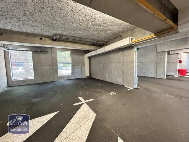 Garage vente à Saint-Nazaire, Saint-nazaire