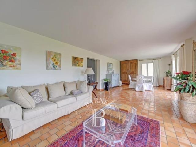 Maison vente à Saint-Germain-en-Laye, Saint-nom-la-bretèche