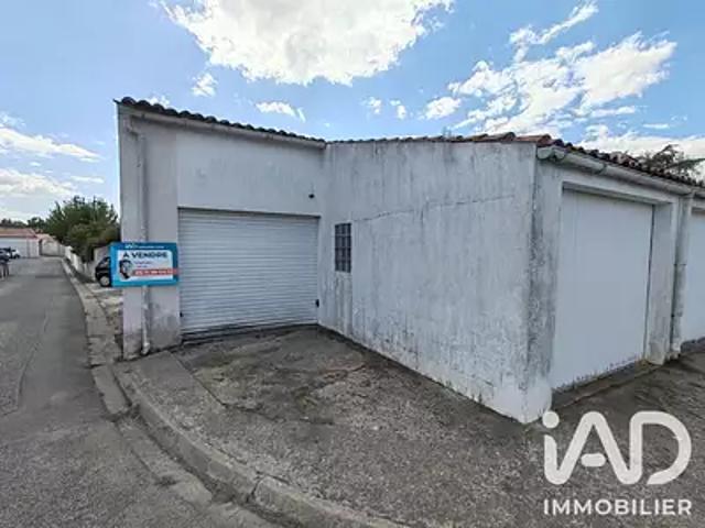 Garage vente à Le Bourg, Saint-Ouen-d'Aunis