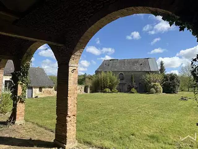 Maison vente à Saint-Ouen-en-Champagne, Sarthe