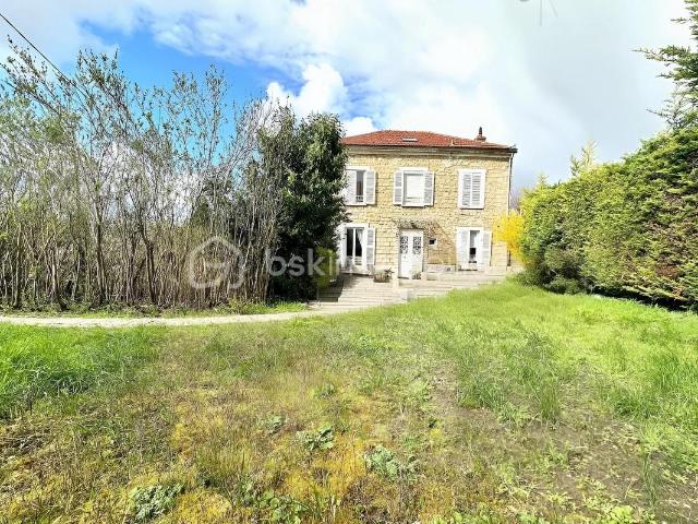 Château vente à Pontoise, Saint-ouen-l'aumône
