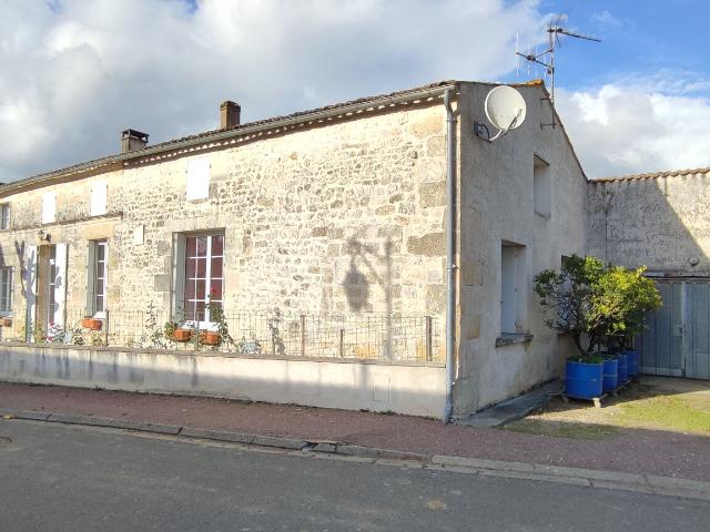 Maison vente à Jonzac, Saint-palais-de-phiolin