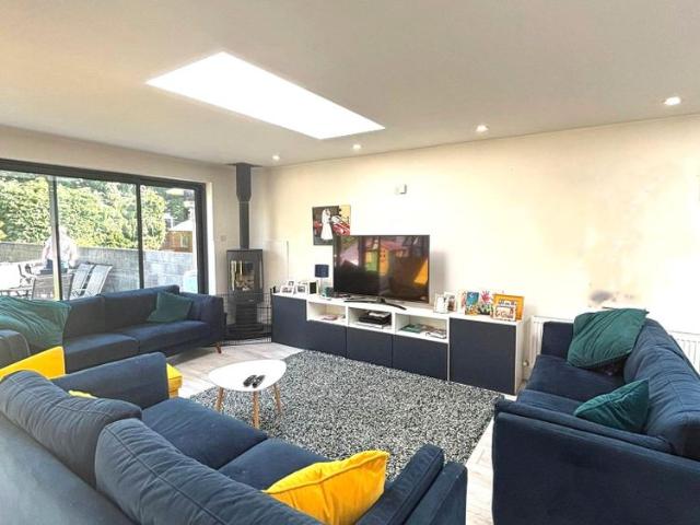 House to rent in Bluebell, North Tipperary