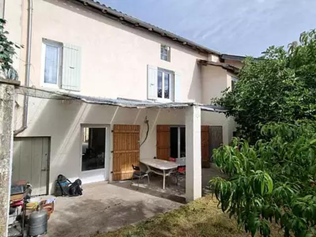 Maison vente à Nontron, Saint-pardoux-la-rivière