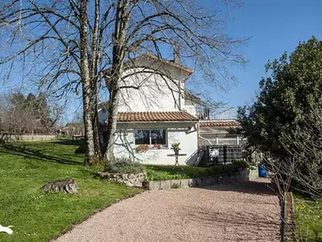 Maison vente à Nontron, Saint-pardoux-la-rivière