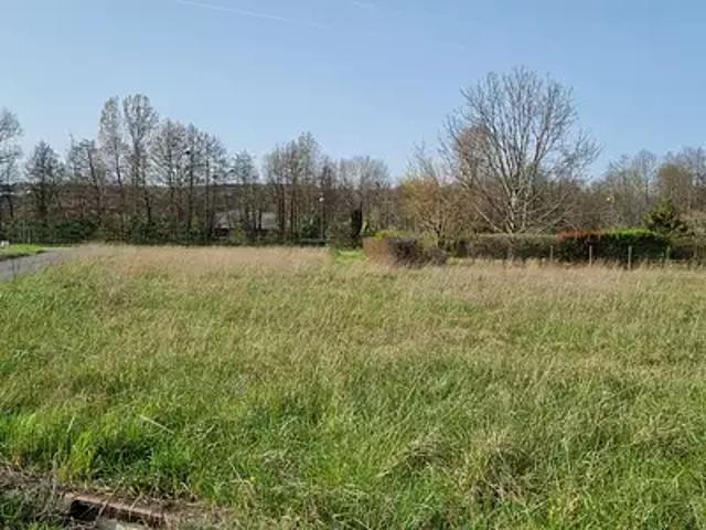 Terrain vente à Nontron, Saint-pardoux-la-rivière
