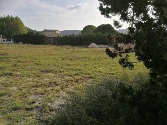 Terrain vente à Saint-paul-trois-châteaux