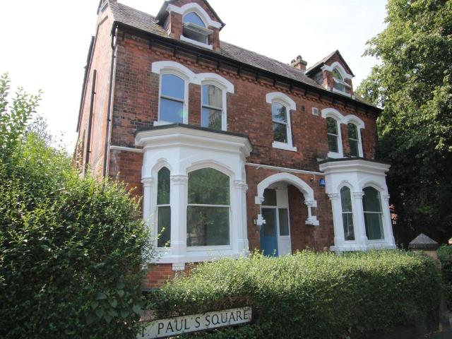 Studio for rent in Beamhurst, Staffordshire