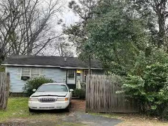 House for sale in Selma