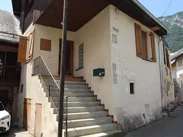 Maison vente à Chambéry, Saint-pierre-d'albigny