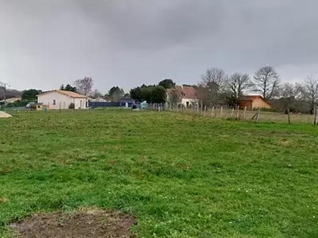 Terrain vente à Périgueux, Saint-pierre-de-chignac