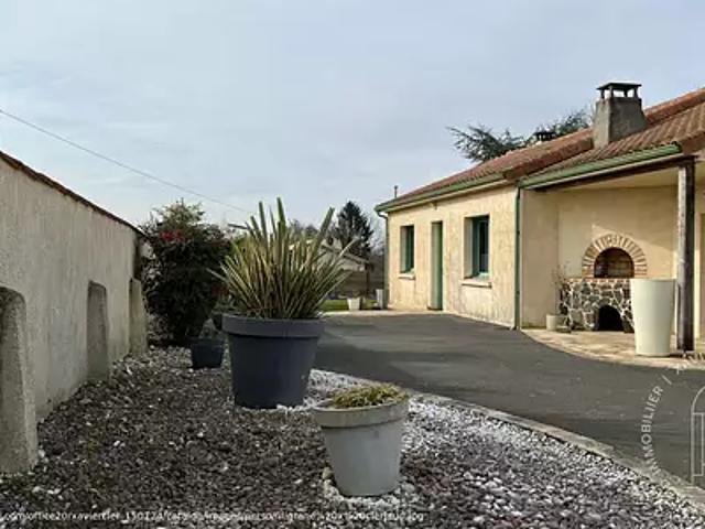 Maison vente à Bressuire, Saint-pierre-des-echaubrognes