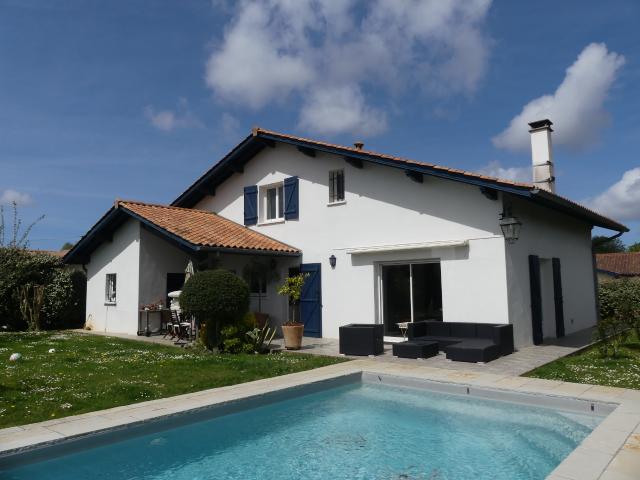 Maison vente à Saint-pierre-d'irube