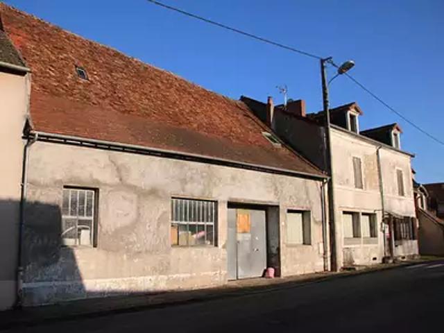 Garage vente à Nevers, Saint-pierre-le-moûtier