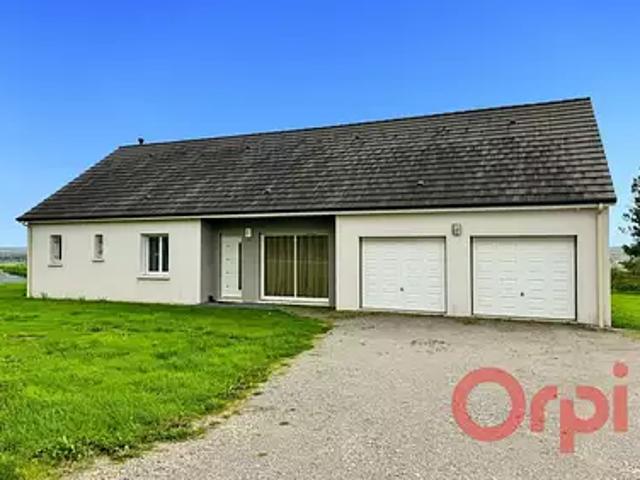 Maison vente à Saint-Amand-Montrond, Saint-pierre-les-etieux