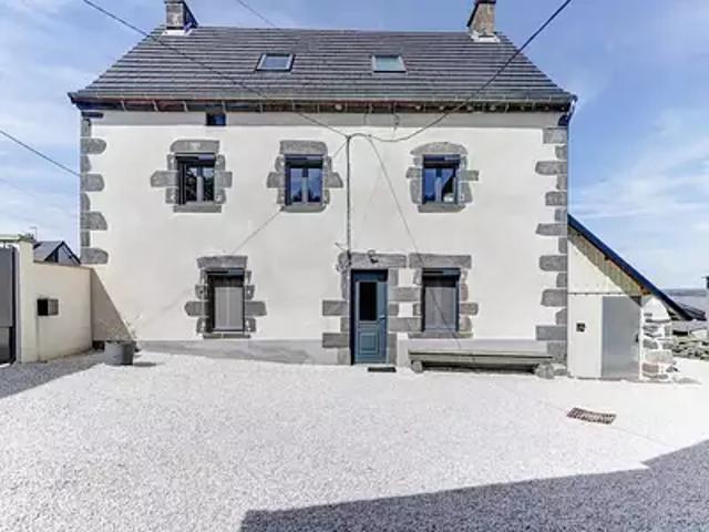 Maison vente à La Vialette, Saint-Pierre-Roche